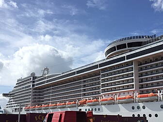 Listen: Biggest ship ever in D...